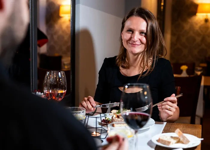 Pytloun Chateau CteniceHotel Prag